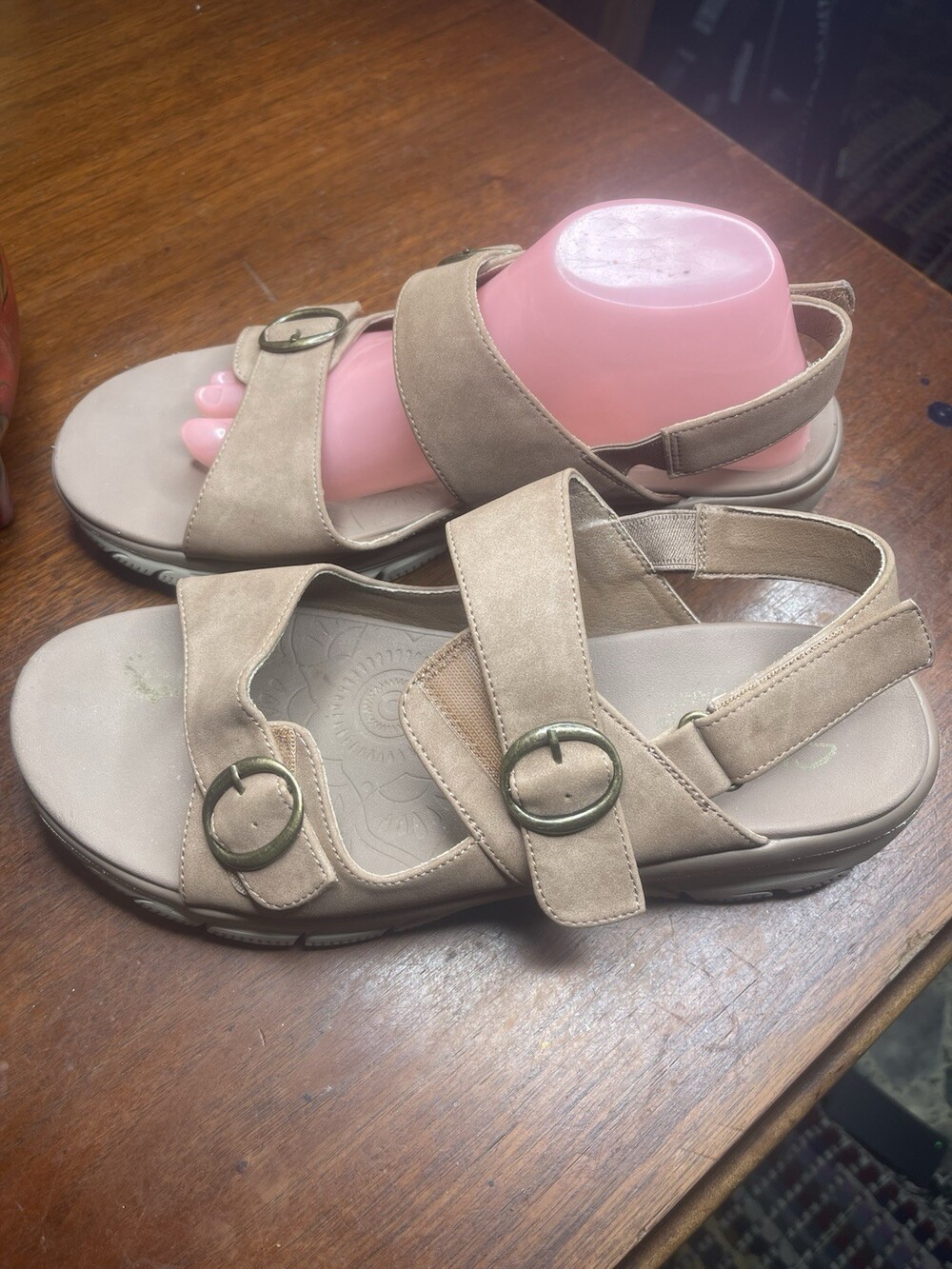 Skechers Women’s 11 Wide Easy Going Adjustable Vegan Sandals Certified Charm Tan